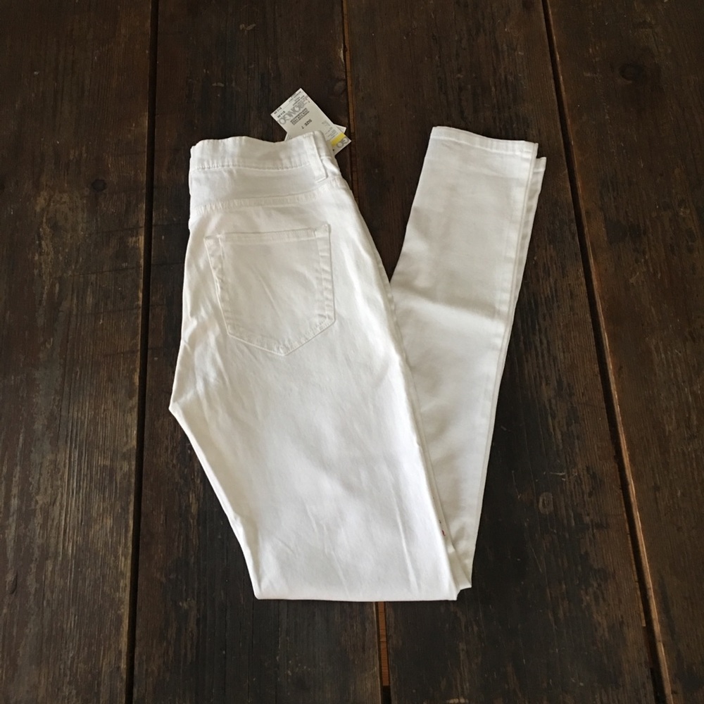 Jegging pants